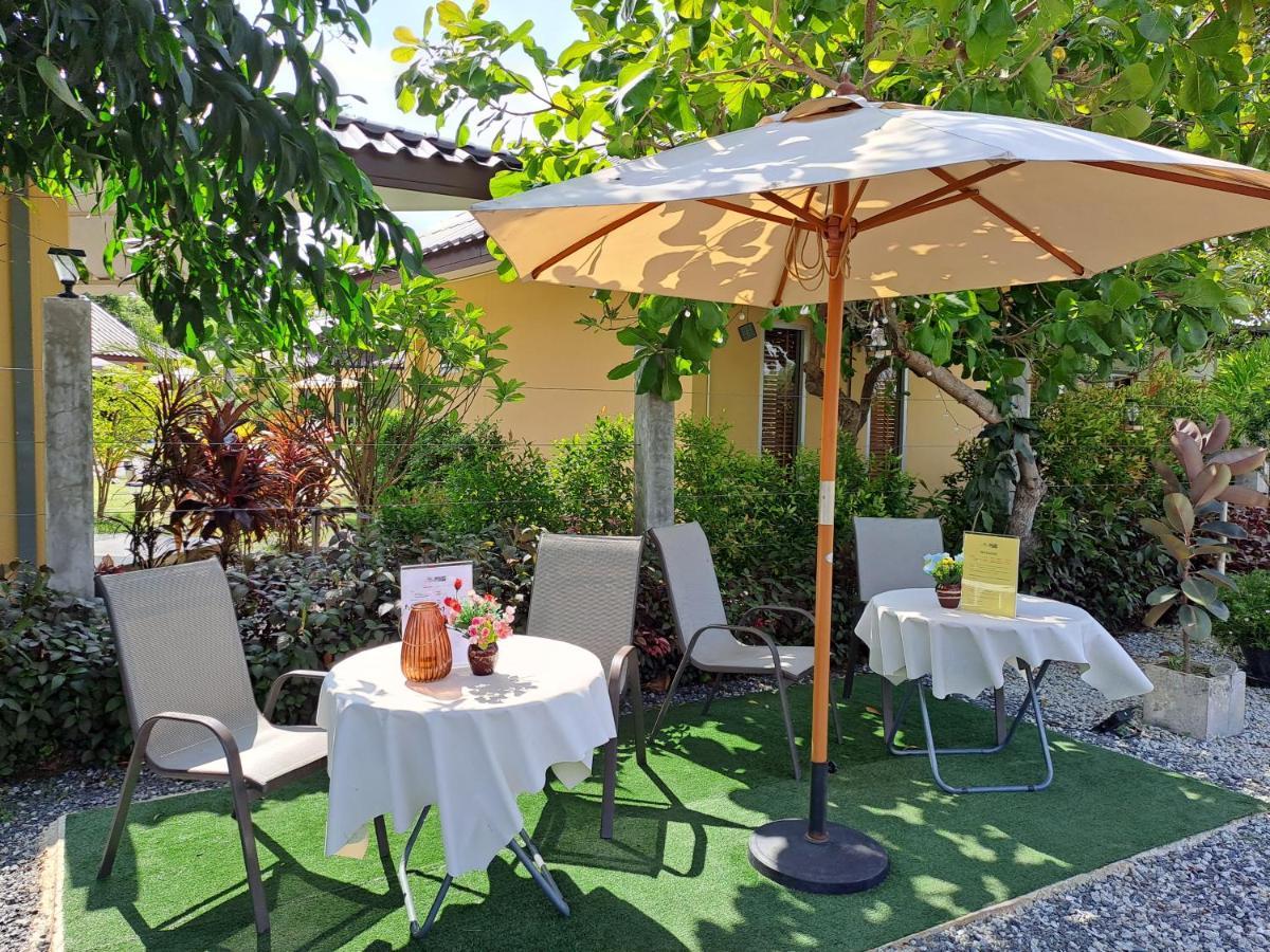 Pool Villa, Resort, Mae Ramphueng Beach, Ban Phe, Rayong, Residence M Thailand (Adults Only) Ban Chamrung Exterior foto