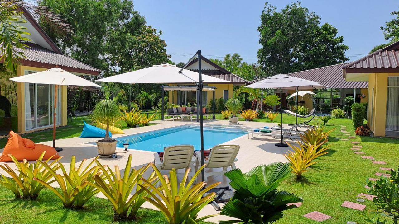 Pool Villa, Resort, Mae Ramphueng Beach, Ban Phe, Rayong, Residence M Thailand (Adults Only) Ban Chamrung Exterior foto